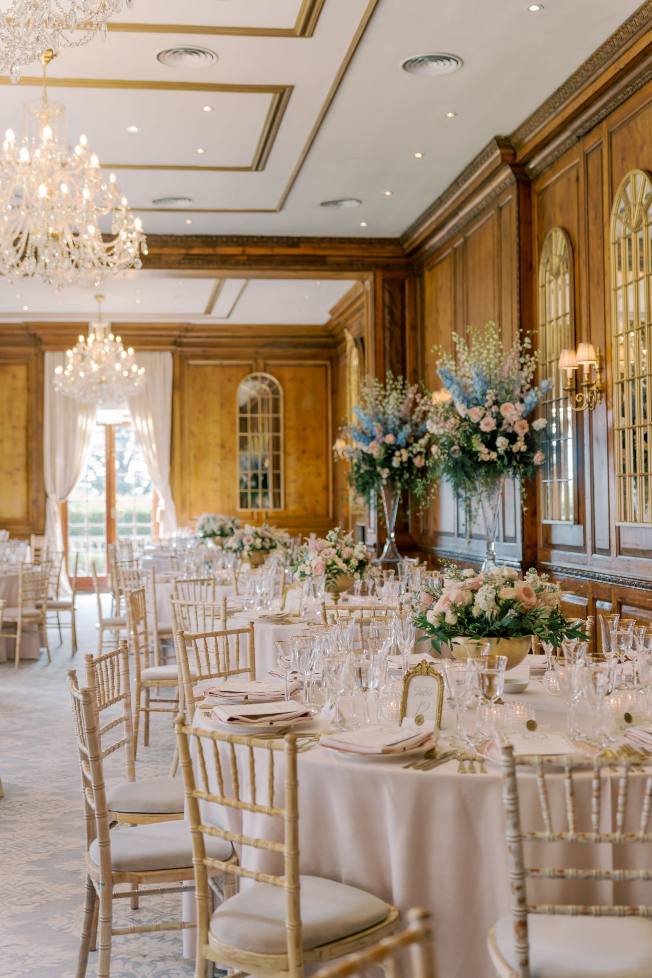 ENGLISH GARDEN ELEGANCE